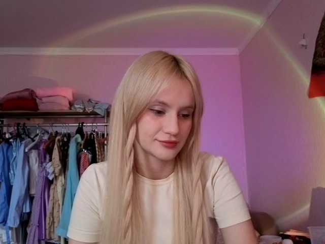 LeilaGerveler live cam on BongaCams