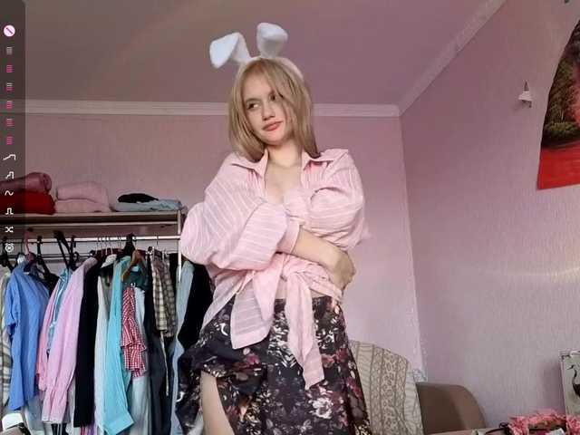 LeilaGerveler live cam on BongaCams