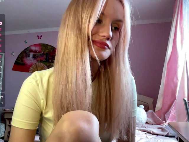 LeilaGerveler live cam on BongaCams