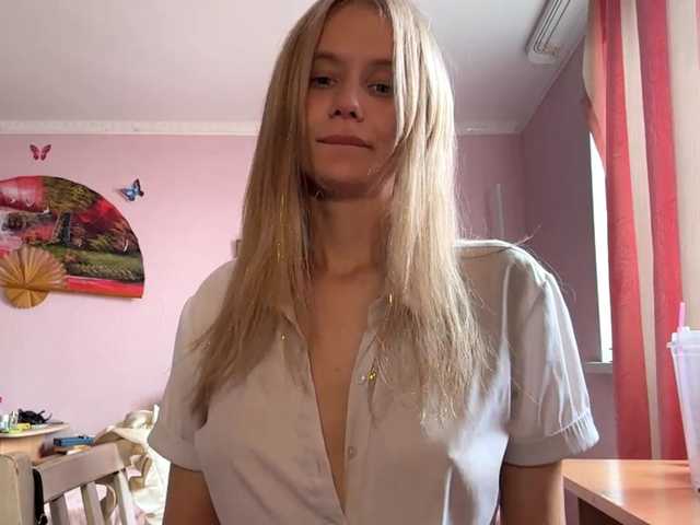 LeilaGerveler live cam on BongaCams