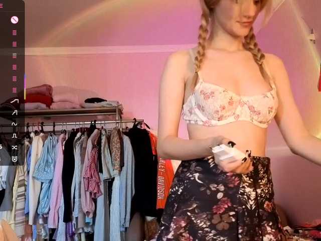 LeilaGerveler live cam on BongaCams