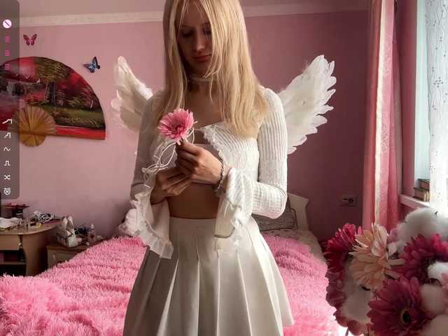 LeilaGerveler live cam on BongaCams