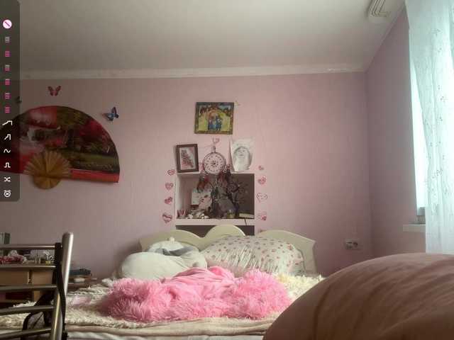 LeilaGerveler live cam on BongaCams