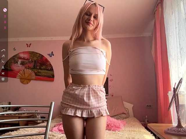 LeilaGerveler live cam on BongaCams