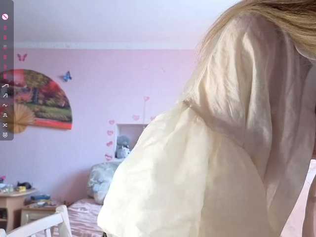 LeilaGerveler live cam on BongaCams