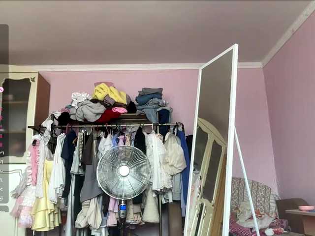 LeilaGerveler live cam on BongaCams