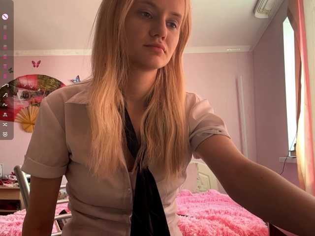 LeilaGerveler live cam on BongaCams