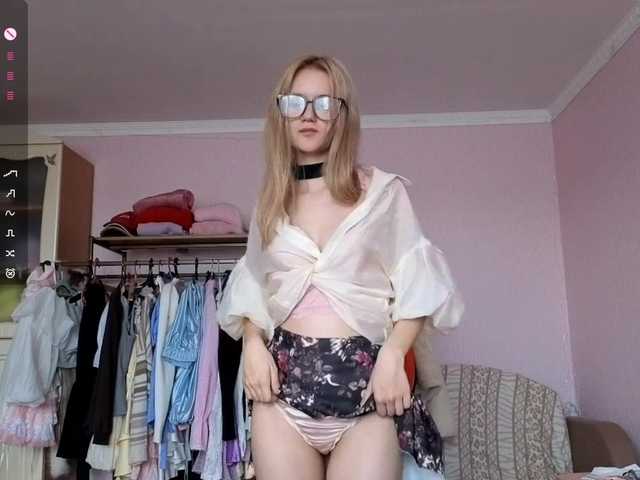 LeilaGerveler live cam on BongaCams