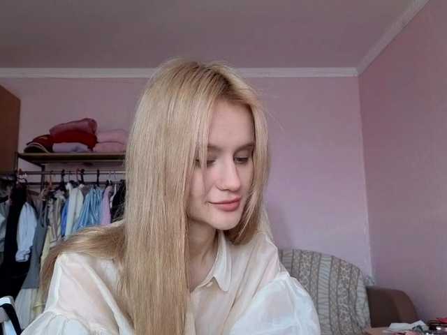 LeilaGerveler live cam on BongaCams
