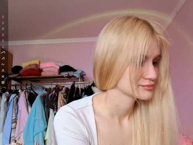 LeilaGerveler live cam on BongaCams