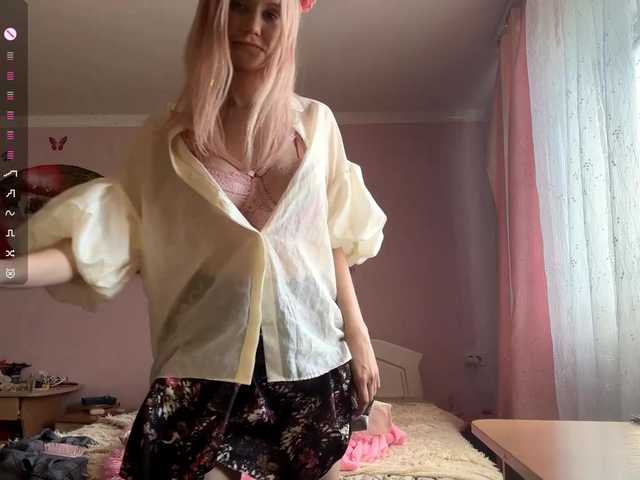 LeilaGerveler live cam on BongaCams