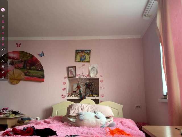 LeilaGerveler live cam on BongaCams