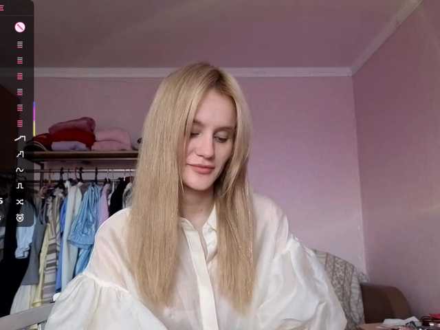 LeilaGerveler live cam on BongaCams