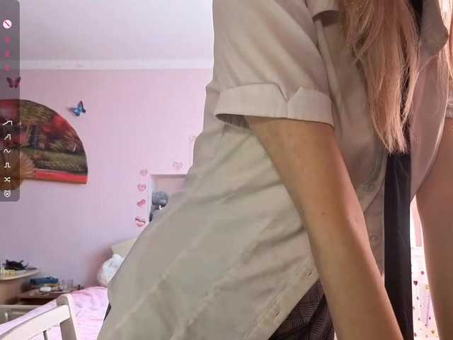 LeilaGerveler live cam on BongaCams