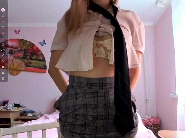 LeilaGerveler live cam on BongaCams