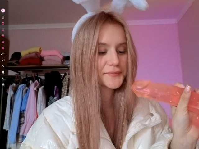 LeilaGerveler live cam on BongaCams