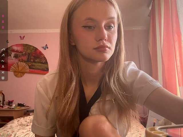 LeilaGerveler live cam on BongaCams