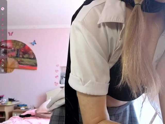 LeilaGerveler live cam on BongaCams