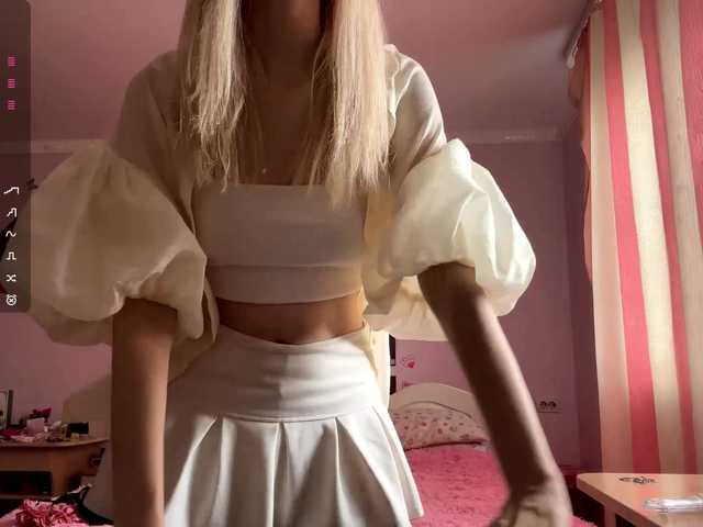 LeilaGerveler live cam on BongaCams
