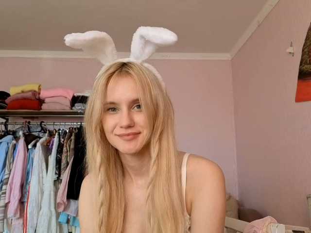 LeilaGerveler live cam on BongaCams