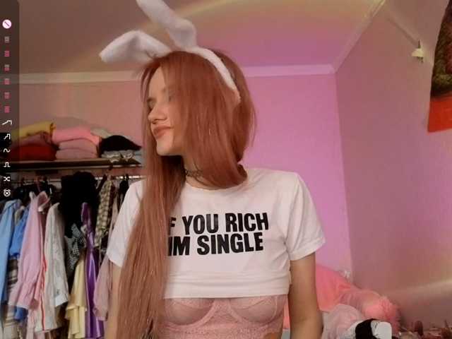 LeilaGerveler live cam on BongaCams
