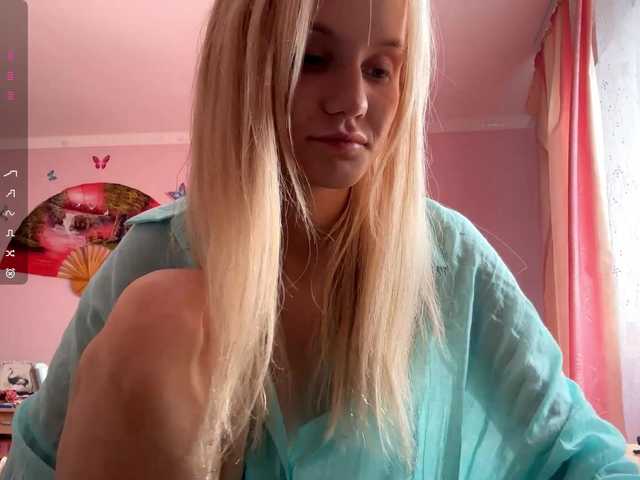 Melissablow live webcam show