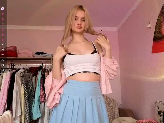 LeilaGerveler live cam on BongaCams