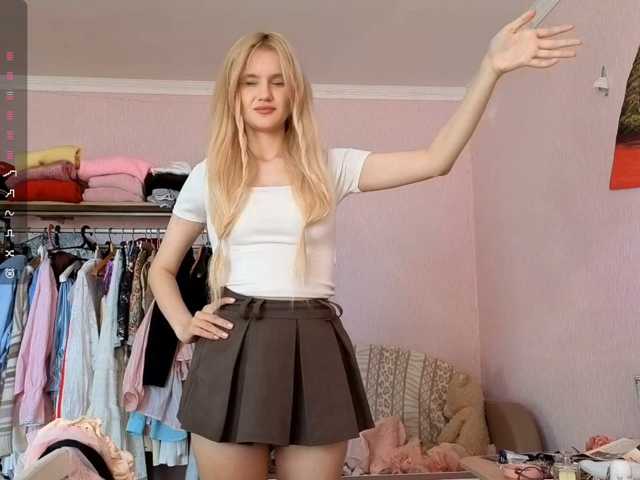 LeilaGerveler live cam on BongaCams