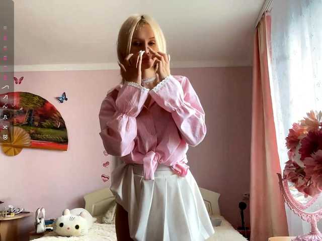 LeilaGerveler live cam on BongaCams