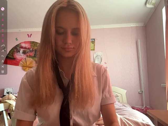 LeilaGerveler live cam on BongaCams