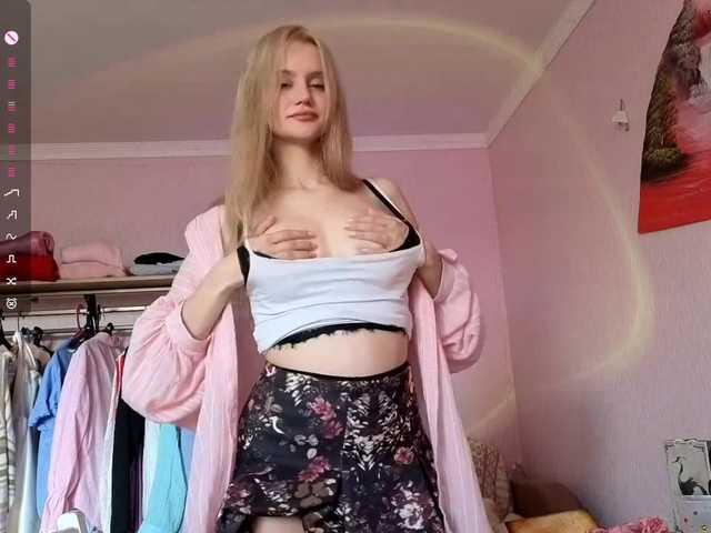 LeilaGerveler live cam on BongaCams