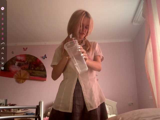 LeilaGerveler live cam on BongaCams