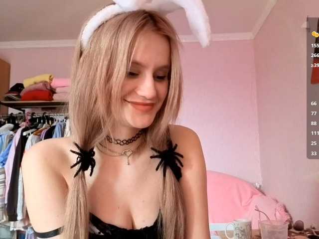 LeilaGerveler live cam on BongaCams