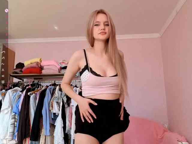 Melissablow webcam