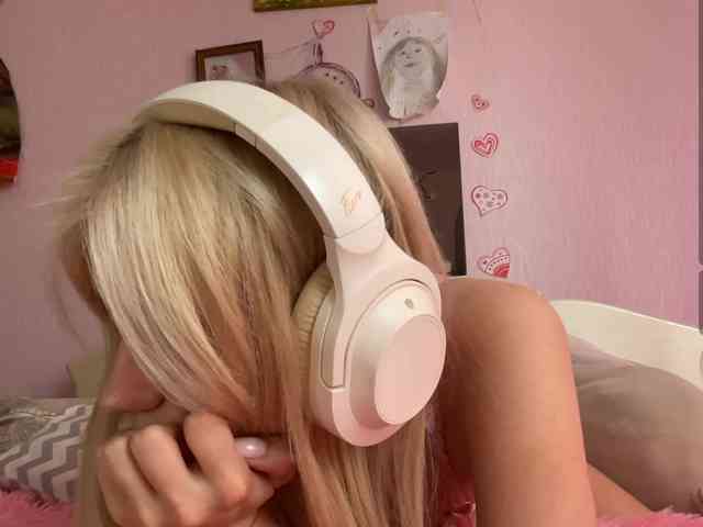 Melissablow webcam