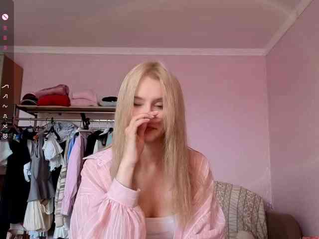 Melissablow webcam
