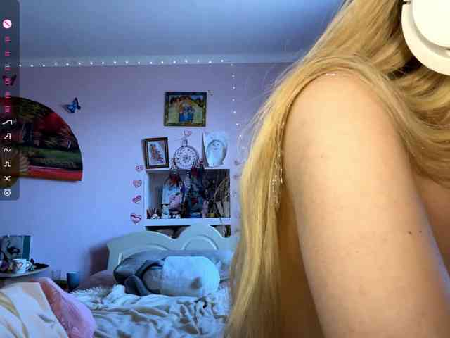 Melissablow webcam