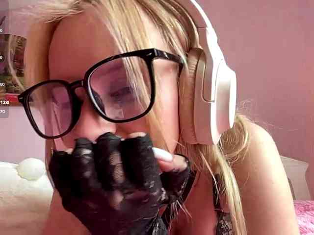 Melissablow webcam