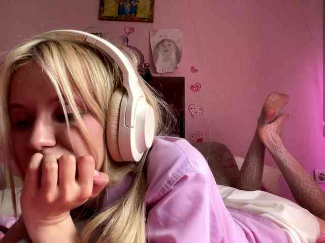 Melissablow webcam