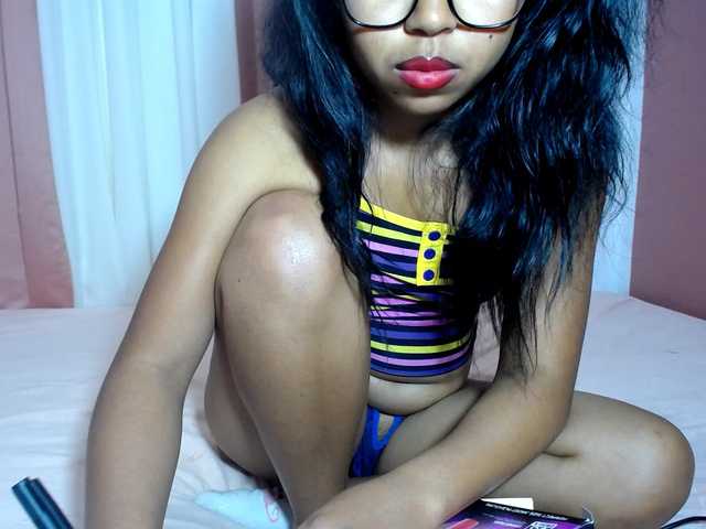 ALYASH live cam on BongaCams