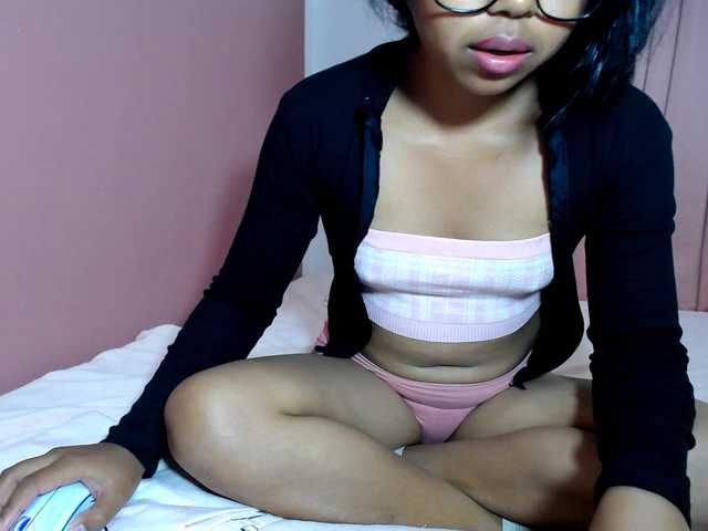 ALYASH live cam on BongaCams