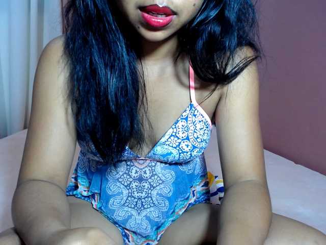ALYASH, en directo ahora en BongaCams