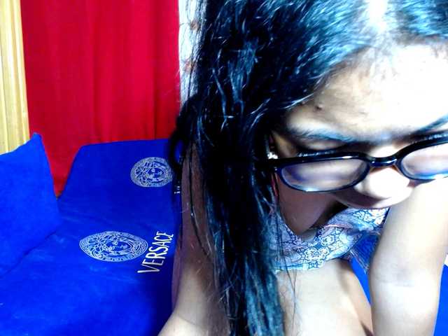 ALYASH live cam on BongaCams