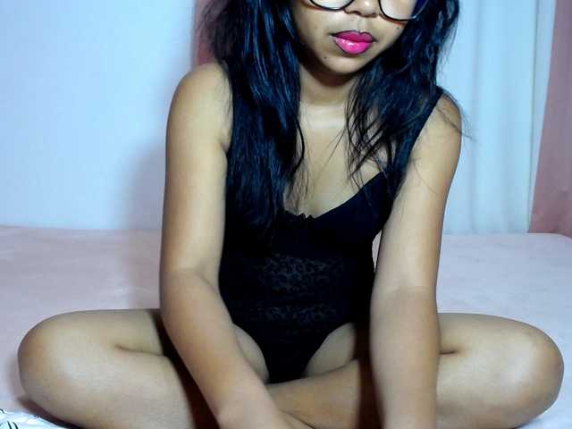 ALYASH live cam on BongaCams