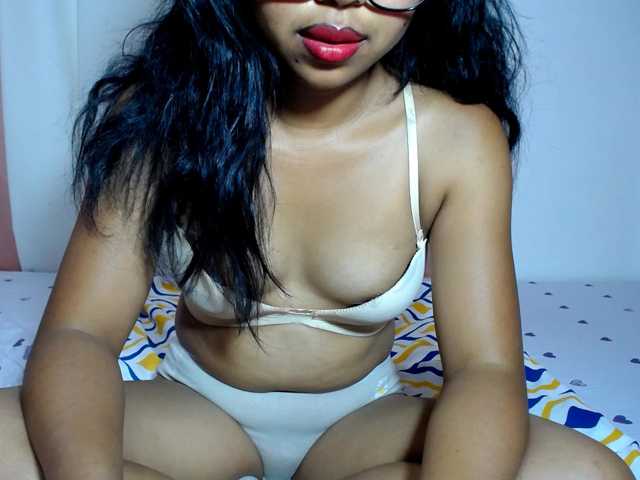 ALYASH live cam on BongaCams