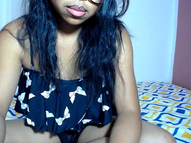 ALYASH live cam on BongaCams