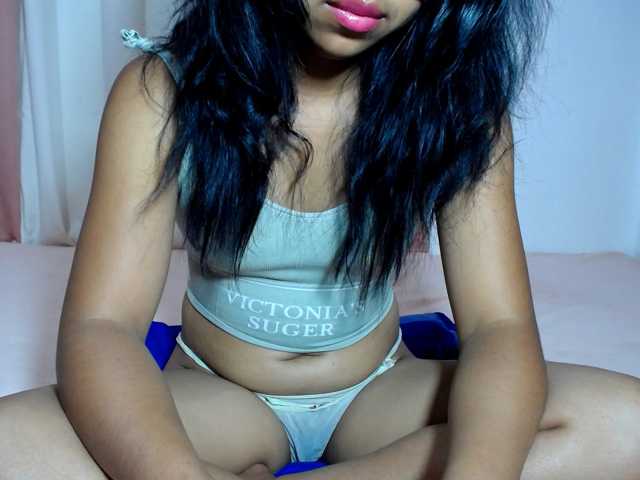 ALYASH live cam on BongaCams
