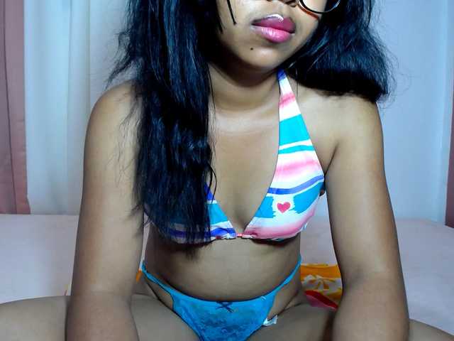 ALYASH live cam on BongaCams