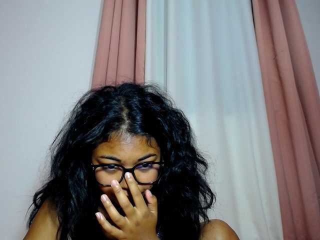 ALYASH live cam on BongaCams