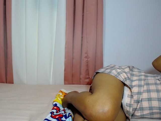 ALYASH live cam on BongaCams